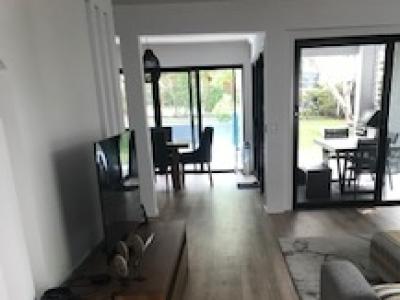 Vinyl Living Room