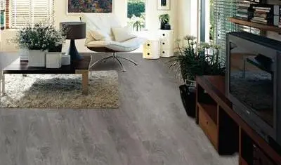 Fossil oak vinyl planks