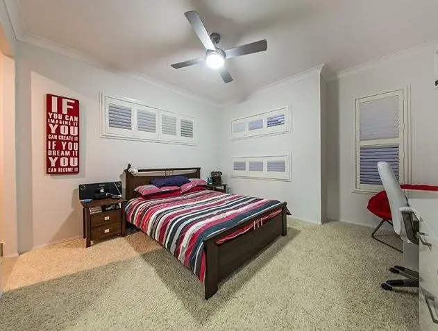 Gallery7